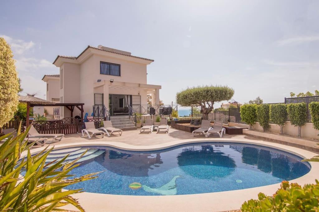 Villa Moderna Con Piscina El Campello Zewnętrze zdjęcie